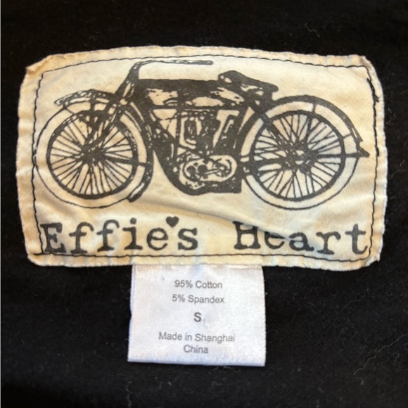 Effie’s Heart Sleeveless Dress - Picture 13 of 13